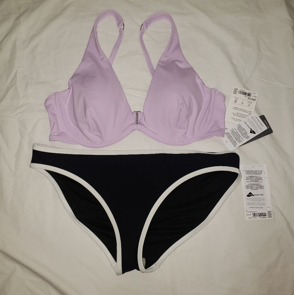 Athleta bra cup plunge bikini top and bottom